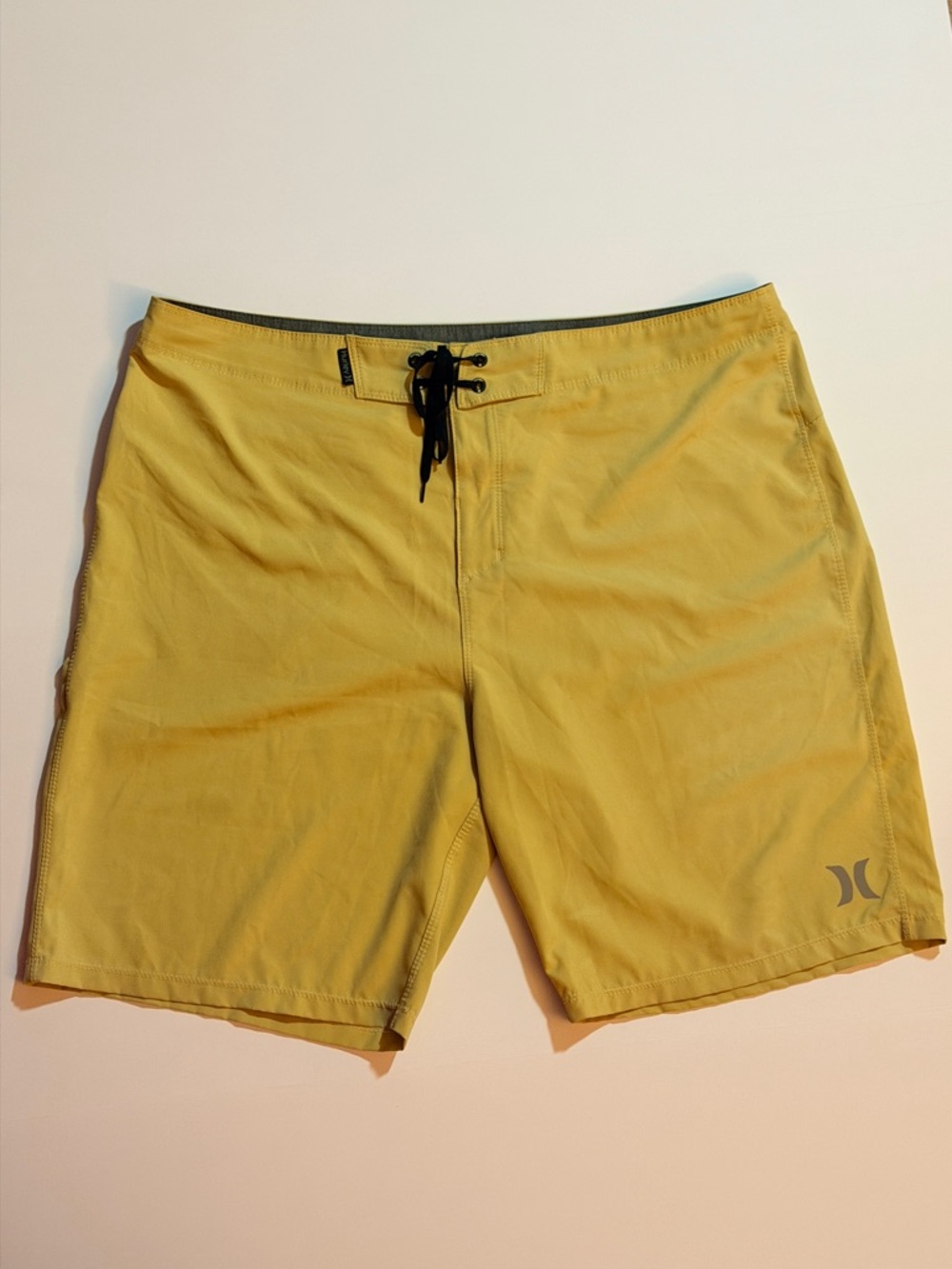 Hurley Phantom One Only 2.0 Boardshorts size 36